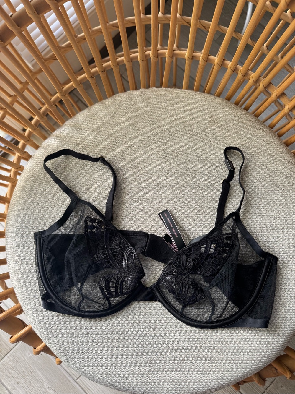 NWT Victorias Secret Bra